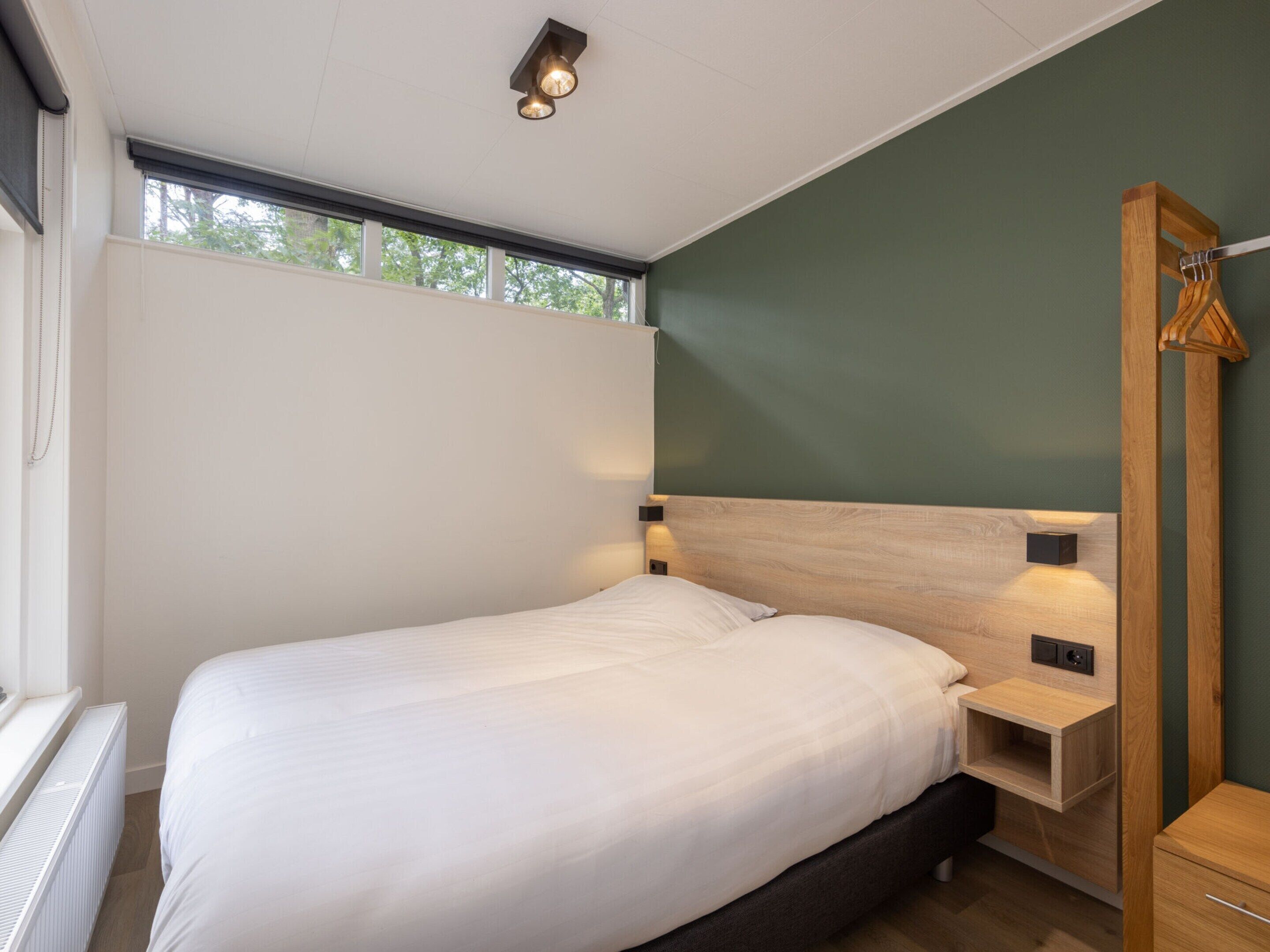 Bungalow | 2 slaapkamers, individueel gemeubileerd, beddengoed