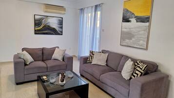 Apartment | Living area