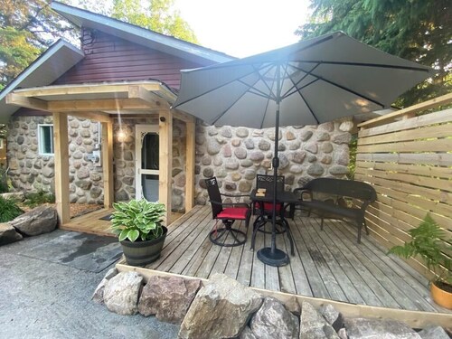 Chalet Relaxant sur Lac Forêt