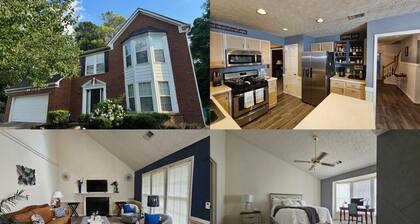 NFL House – 1Train Ride Away-7Min to Train Station, 8-Guests, 4-BRDs, Game Room