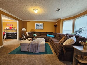 スマートテレビ、暖炉