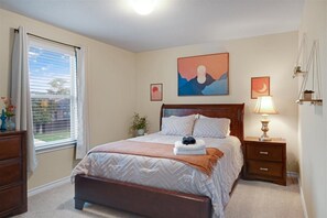 3 bedrooms, desk, iron/ironing board, travel crib