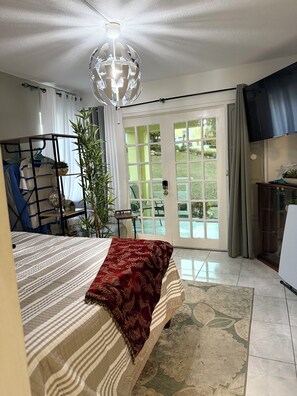 1 soverom, strykejern/-brett, wi-fi (inkludert) og sengetøy