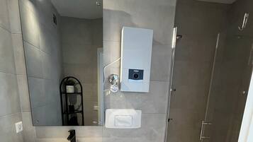 Dusche, Handtücher, Seife