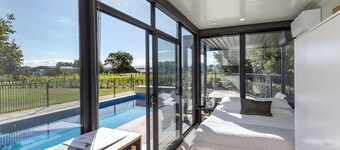 Modern Country Living near Town Centre