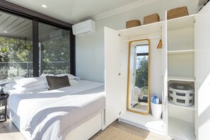 1 habitación, escritorio, wifi gratis y ropa de cama 