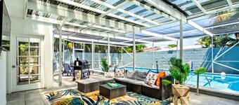 Beachside Escape : Poolhouse w/ Game Room + Grill