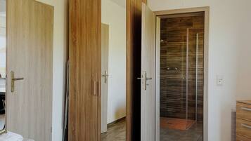 2 Schlafzimmer, WLAN, Bettwäsche