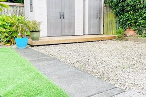 Cottage | Exterior detail