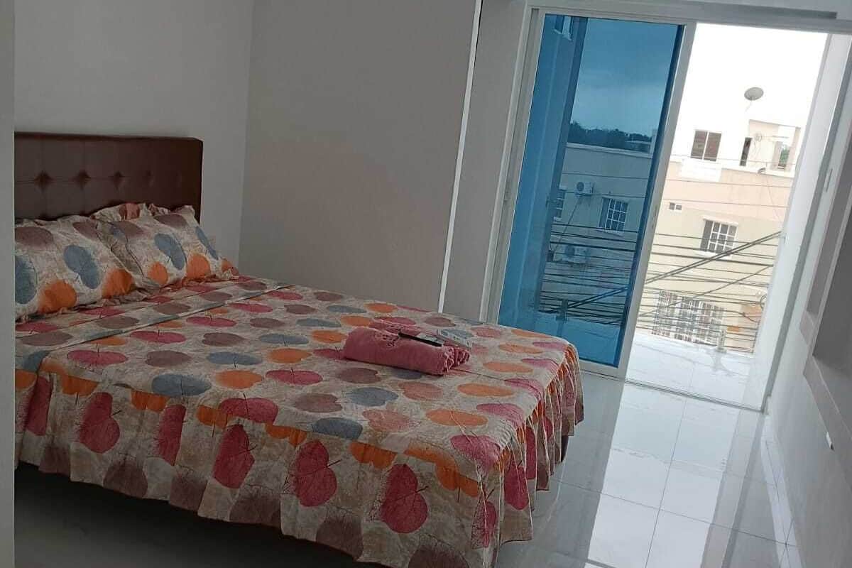 Suite Classique, 1 grand lit, balcon | 1 chambre, Wi-Fi gratuit