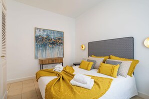 3 bedrooms, iron/ironing board, travel cot, WiFi