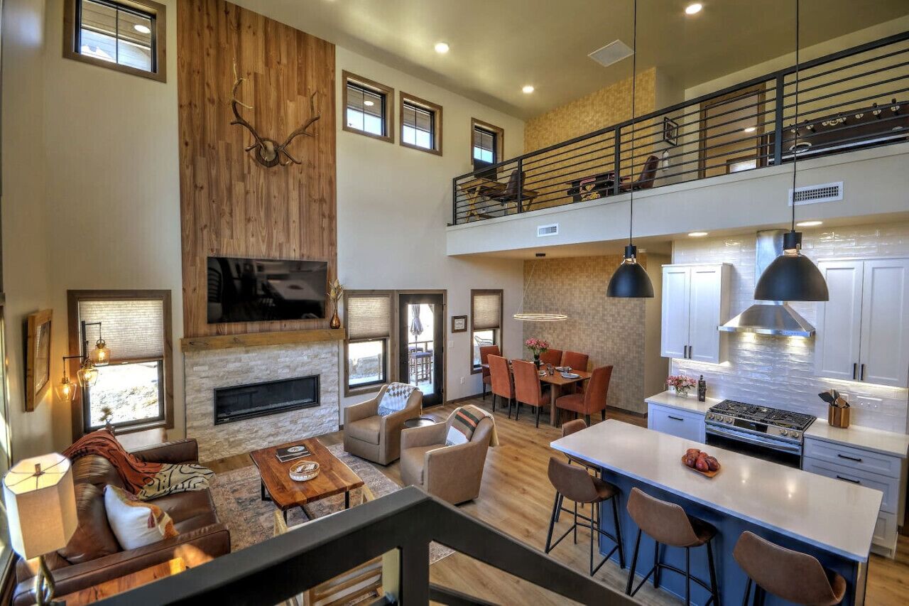 TV, fireplace, computer monitors, printers