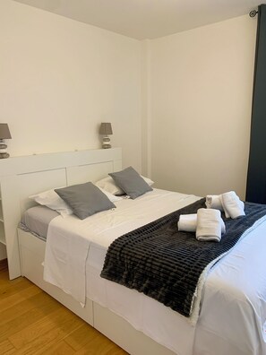 3 bedrooms, WiFi, bed sheets