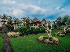 Property grounds - Silver Rooster Villa Ubud  (Ubud)
