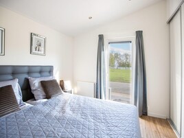 2 habitaciones, muebles diferentes y ropa de cama 