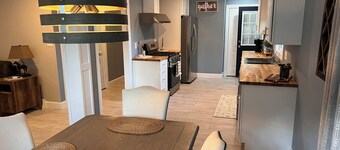 The Cardinals Nest, Charming 4-bedroom house, Historic Village of Ballston Spa. 