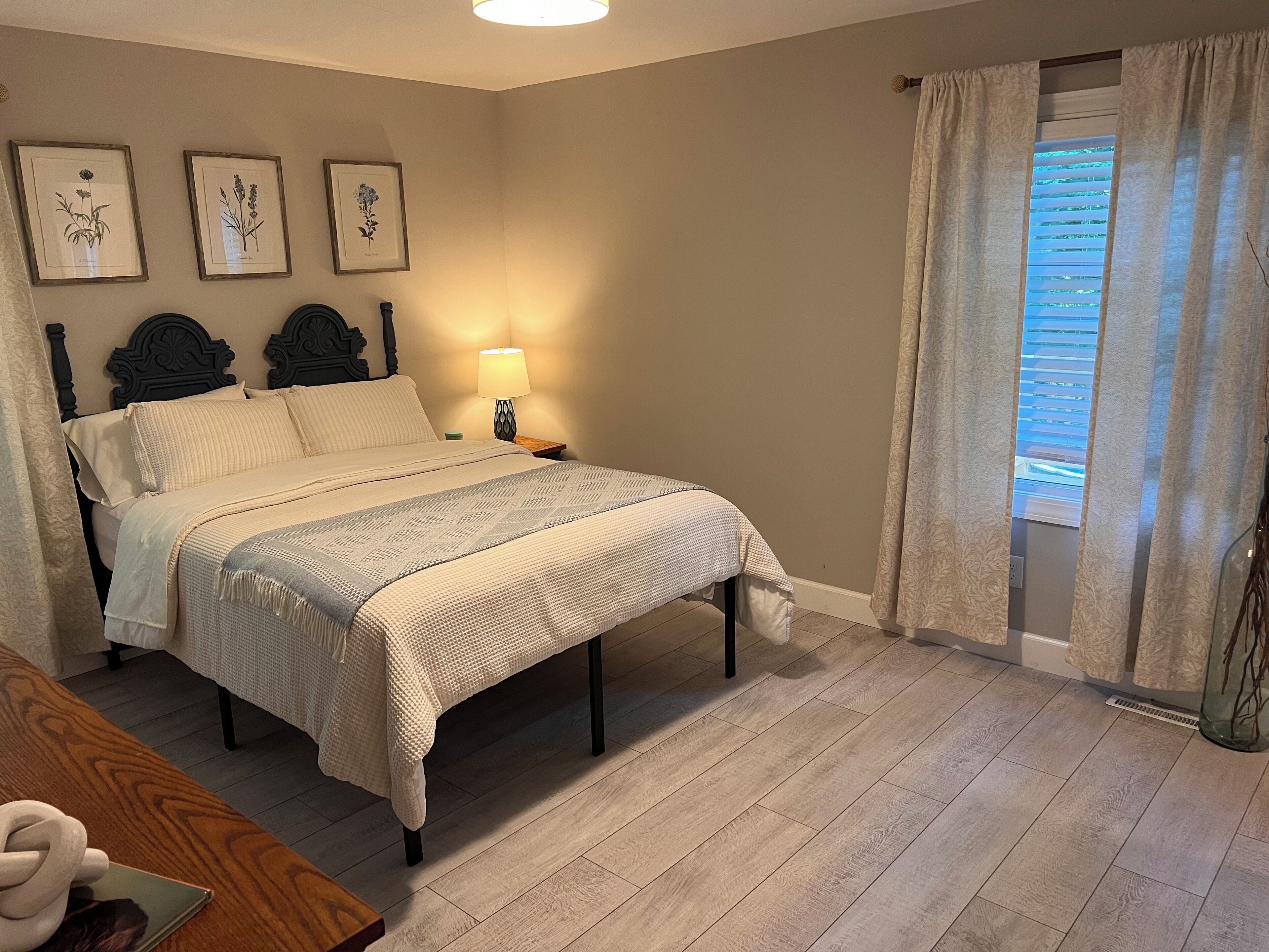 4 Schlafzimmer, Bügeleisen/Bügelbrett, kostenloses WLAN, Bettwäsche