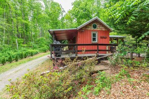 Exterior - Petite Retreat | Romantic, Hot Tub, Pet Friendly + 15 min. to Downtown AVL! (Asheville)