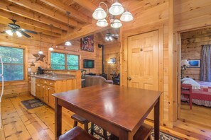 3 bedrooms, iron/ironing board, free WiFi, bed sheets - Firefly Lodge | Private Log Cabin with Gas Grill & Mountain Views! (Black Mountain)