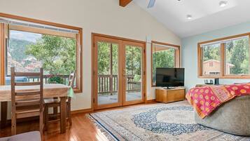 1 chambre, Wi-Fi gratuit, draps fournis