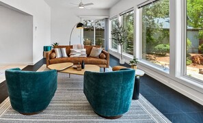 TV, fireplace - A Tranquil Retreat in the Heart of West Sedona, 1.2 Acres, Serene! (Sedona)