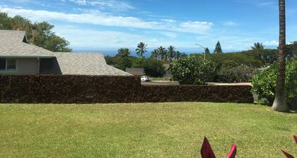 Cozy Private Ohana with Sunset/Ocean Views and Private Entrance