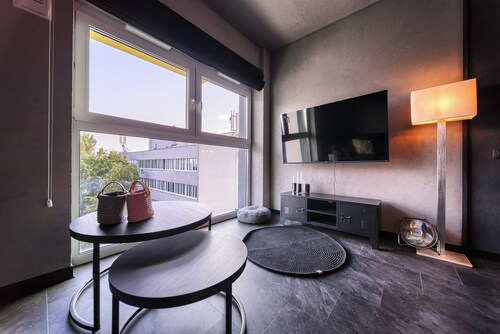 Magnolia Modern Studio