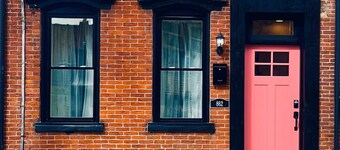 Cozy, walkable 1-bedroom apartment in Pittsburgh with WiFi, AC