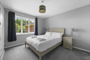 4 Schlafzimmer, WLAN, Bettwäsche