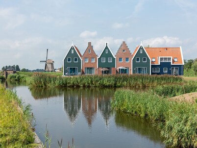 Nice Hotel Room Only 1 km From Volendam Centre