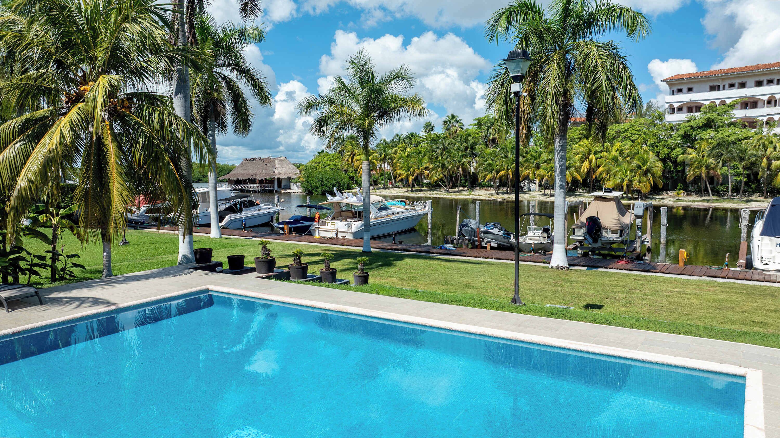 Piscina