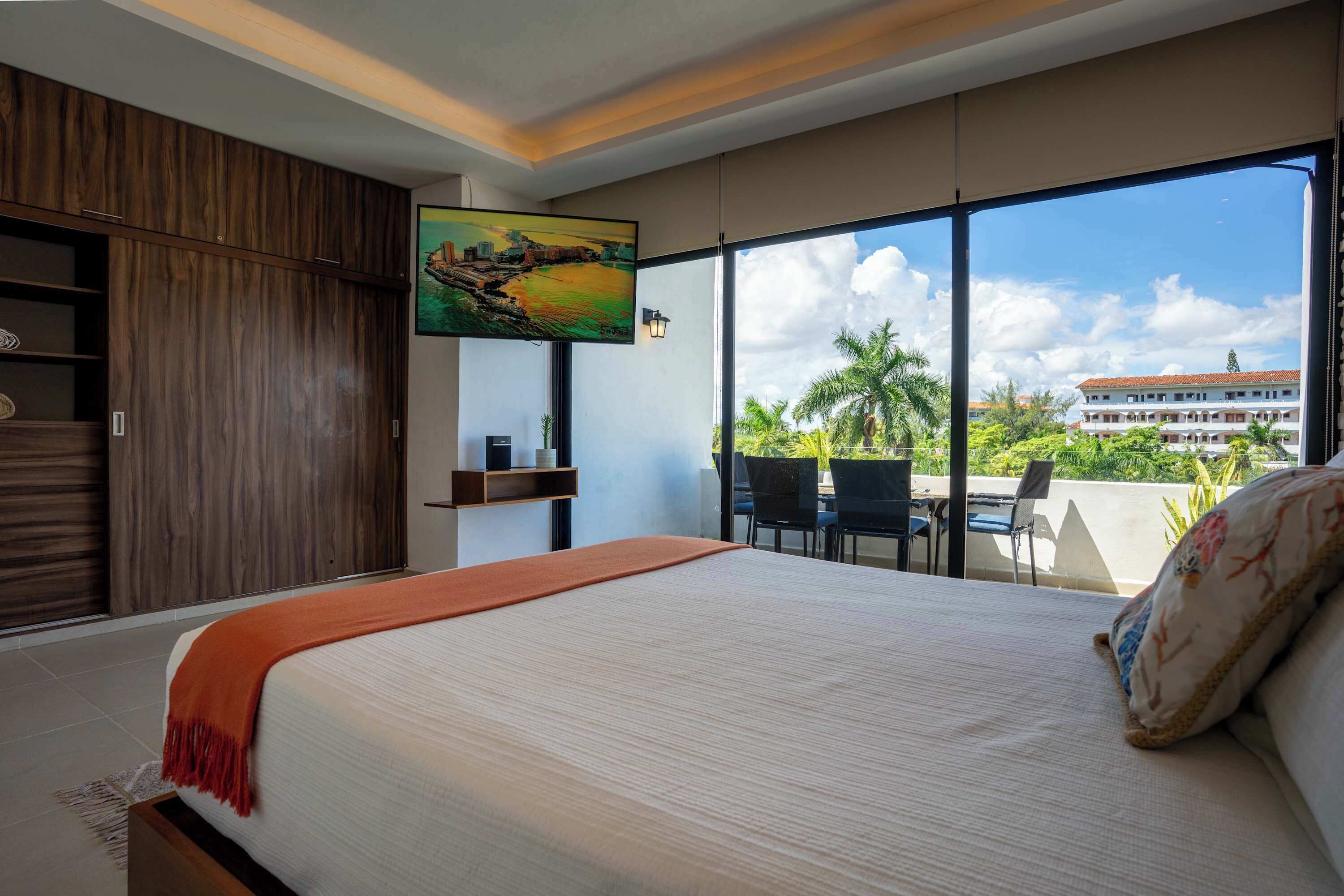 1 bedroom, iron/ironing board, travel cot, WiFi