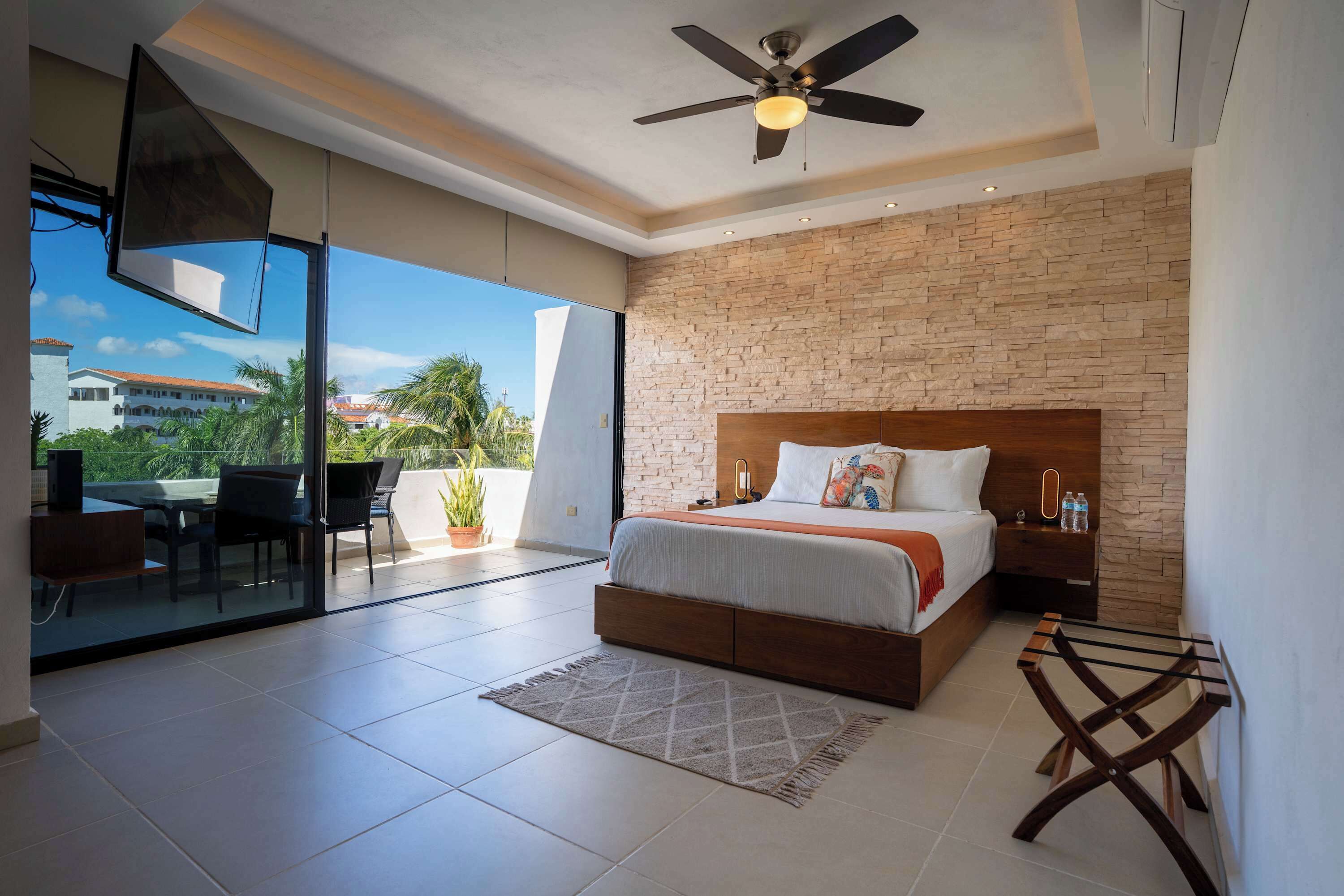 1 bedroom, iron/ironing board, travel crib, WiFi