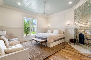 3 chambres, lit parapluie, Wi-Fi, draps fournis