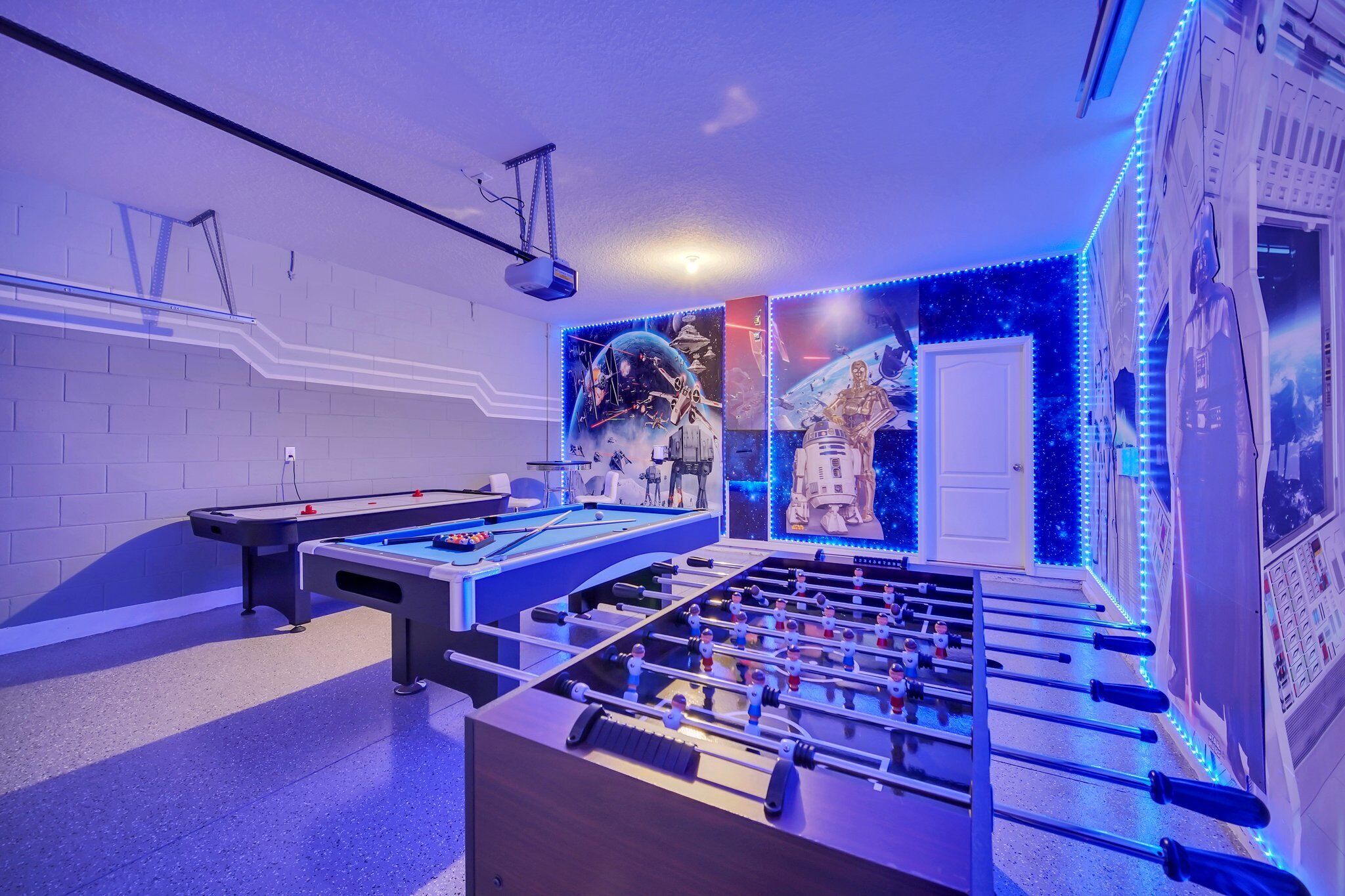 Marvelous 6BR villa in Davenport with Private Heated Pool, Game Room