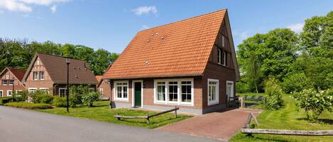 House | Exterior
