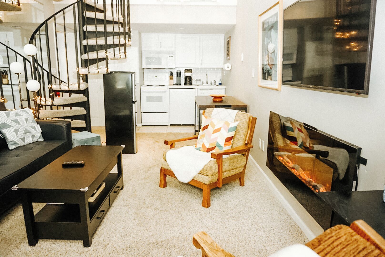 Slopeside Condo in Shanty Creek Resort, 2 Bedrooms and 2 Bathrooms 