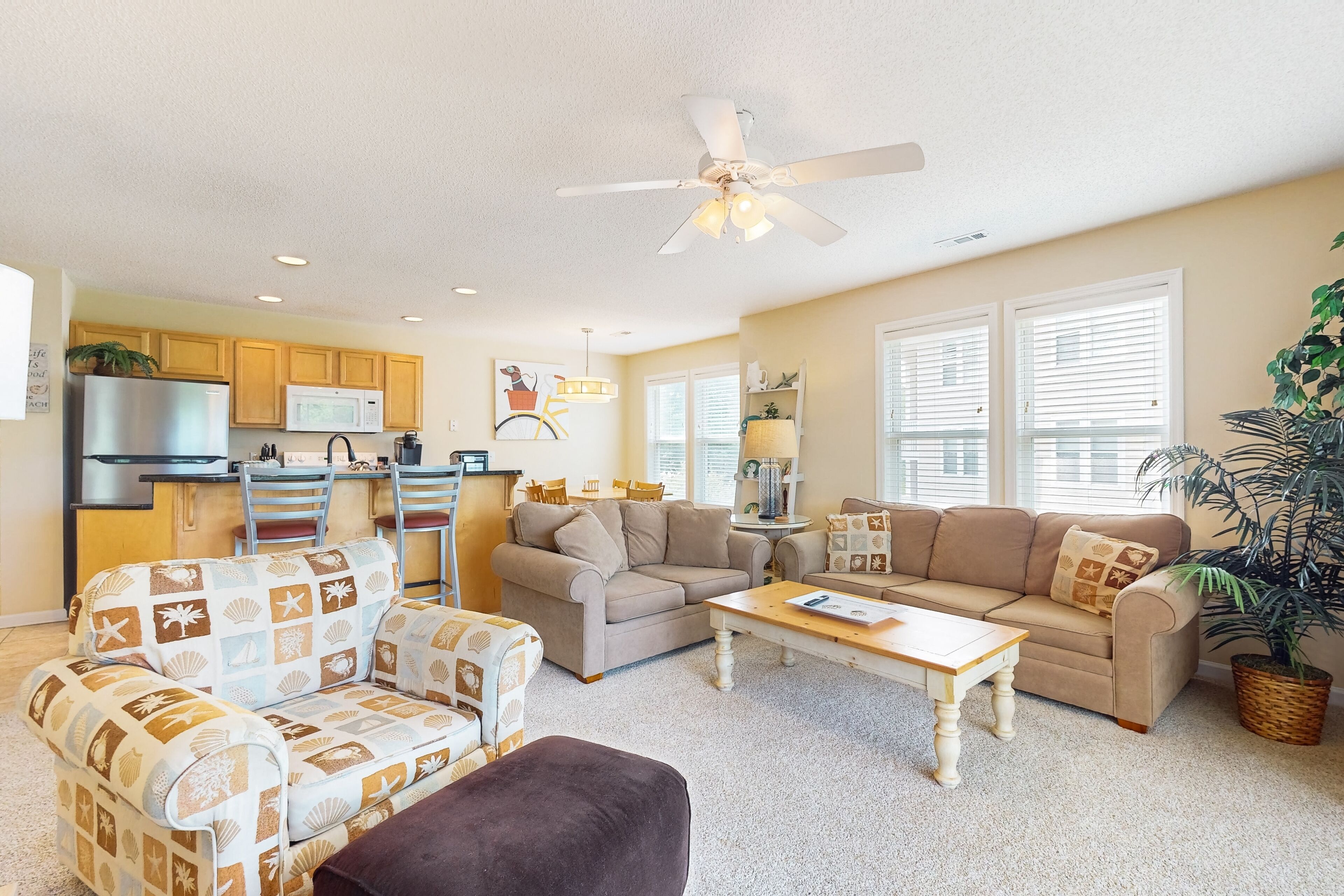 Luxury Condo in Southport, NC - Gated Community, Pool, Marina & More - Book Now!