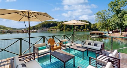 Escape to Tranquility: Cozy Cabin Retreat with Dock & Outdoor Living