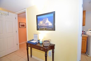 Condo, 3 Bedrooms | Interior