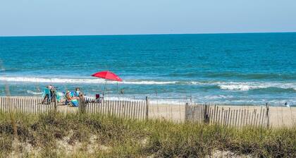 Screened Porches, Decks, Rockers, Hammocks And An Upstairs Balcony With Ocean Views 5 Bedroom Home by Peace Vacations