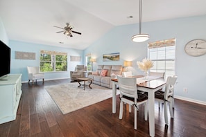 Apartment, 3 Schlafzimmer | Speisen