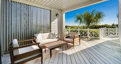 Spacious Oceanfront Villa With Elevator, Wifi, Library, Board Games, Sunroom, And Wine Refrigerator 4 Bedroom Villa by Peace Vacations
