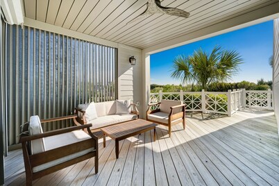 海濱寬敞別墅有電梯、Wifi、圖書館、桌遊、日光室和酒櫃四臥室別墅由Peace Vacations