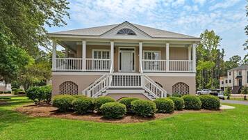 Condo, 3 Bedrooms | Exterior