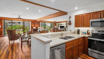 聯排別墅, 1 間臥室 | 私人廚房 | 電冰箱、烤箱、咖啡機/沖茶器、烤麵包機