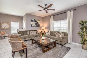 Pientalo, 5 makuuhuonetta | Oleskelualue