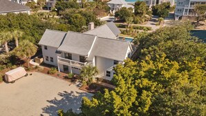 Unclassified image, 2 of 40, button - Spacious Second-row Home With Ocean Views In Debordieu, Pet Friendly! 7 Bedroom Home by Peace Vacations (Georgetown)