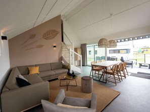 House | Living room