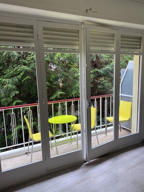 Interior - Cros de Cagnes-sur-Mer building facing the sea (Cagnes-sur-Mer)
